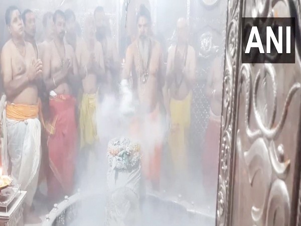 Bhasma Aarti at Mahakaleshwar Temple (ANI/Photos)