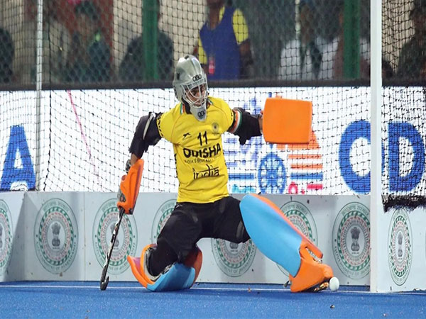 Indian women's hockey team goalkeeper Savita (Photo: Hockey India)