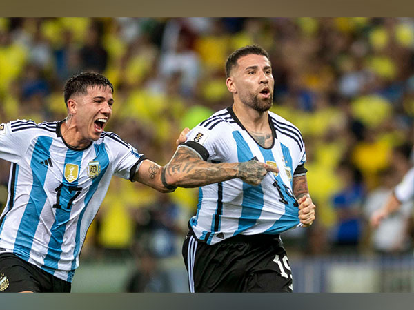 Enzo Fernandez (left) and Nicolas Otamendi (right) (Photo:  Seleccion Argentina/X)