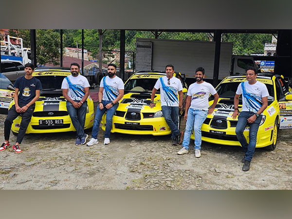 Jahaan Singh Gill with co-driver Suraj Prasad, Suhem Kabeer with PVS Murthy, Lokesh Gowda with Ashwin Naik (Image: JK Tyre Motorsport)